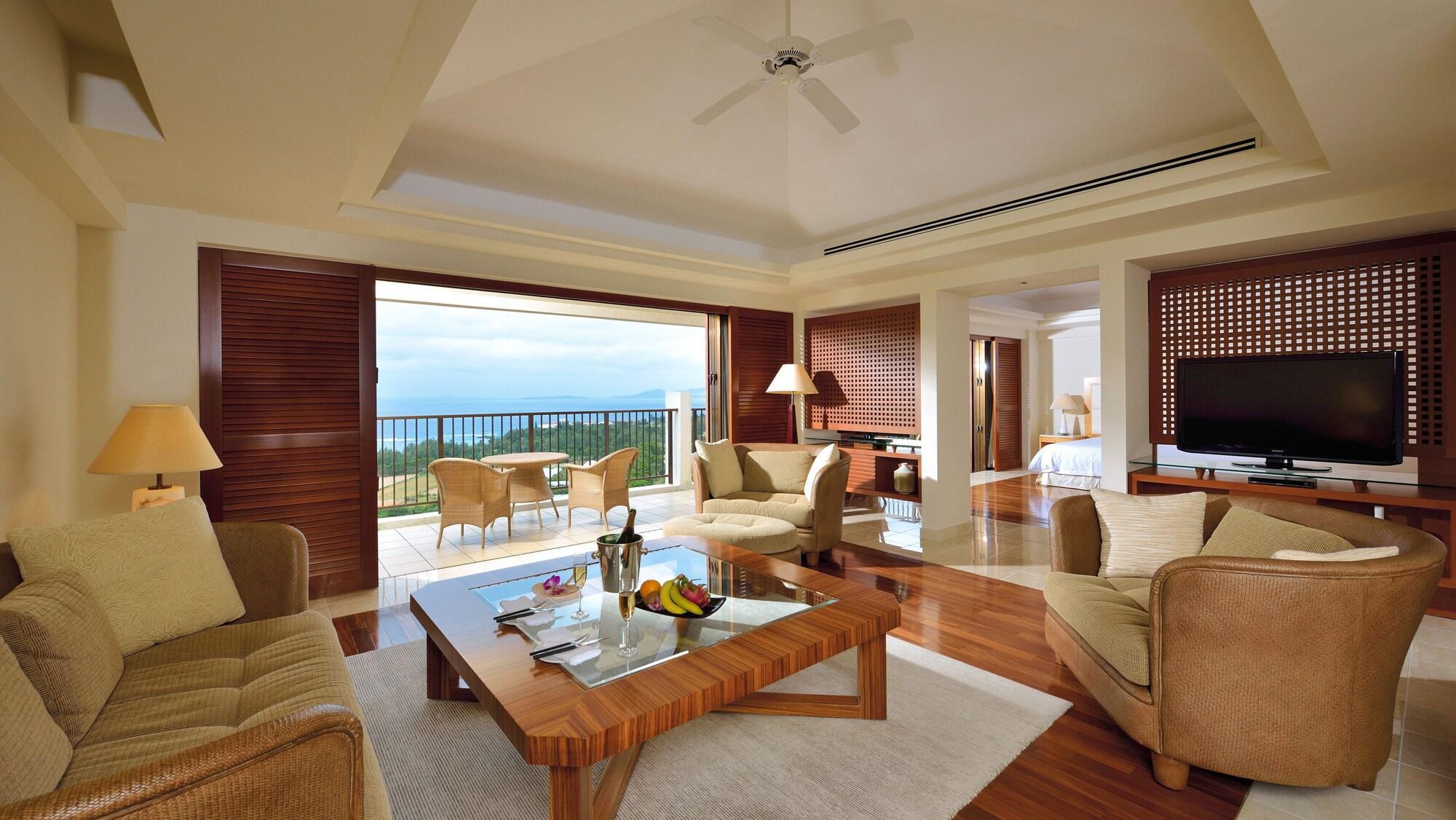 Hotel The Atta Terrace Club Towers (Adults Only) Onna Exterior foto